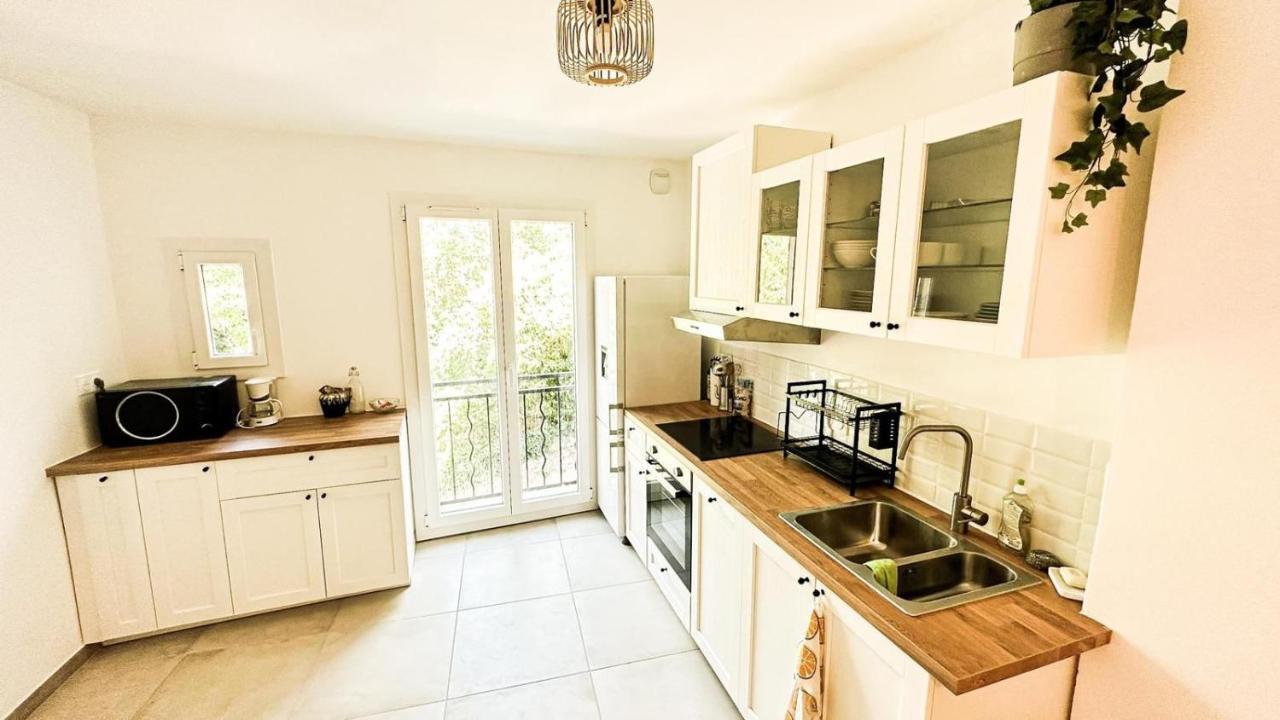 Les Iris Ferienhaus *